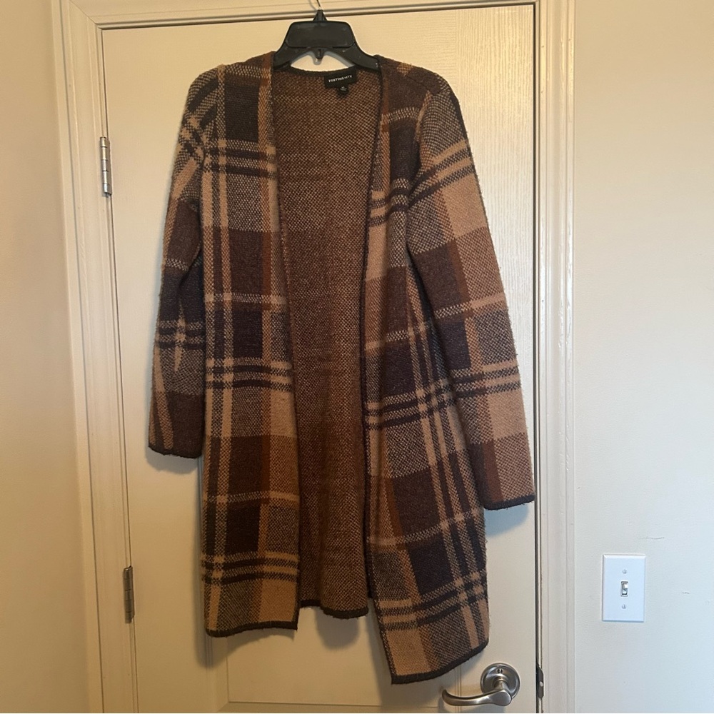 Fortune + Ivy Plaid Open-Front Cardigan Size Medium